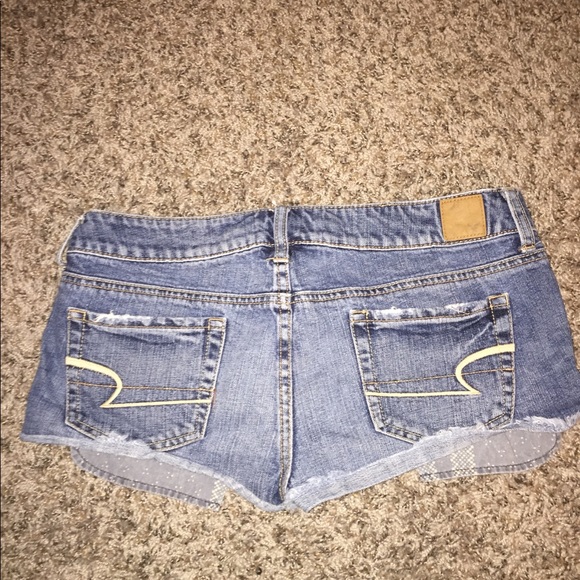 American Eagle Shorts - Picture 2 of 3